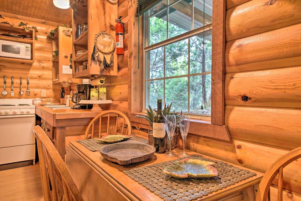 Cozy Davis Cabin With Deck - Nestled By Honey Creek! Екстериор снимка