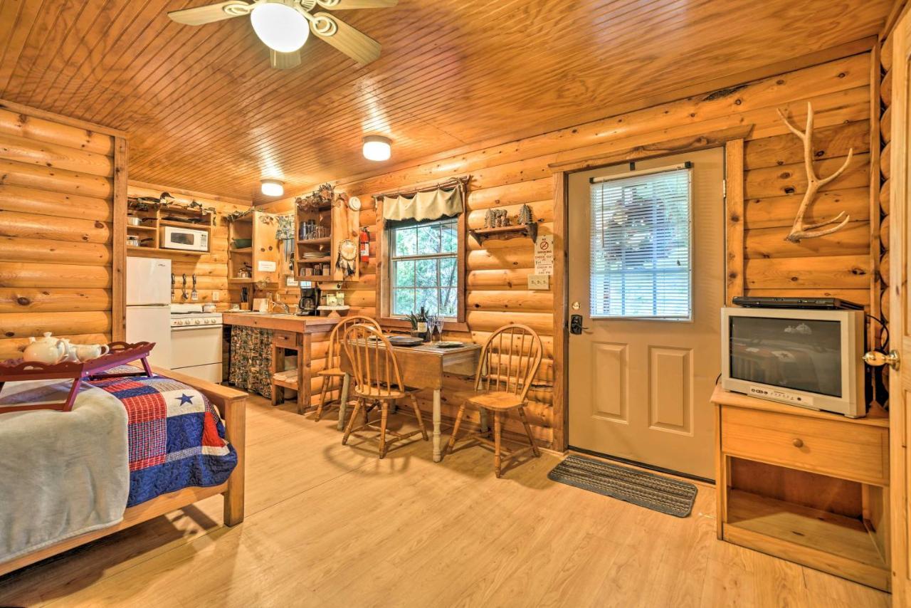 Cozy Davis Cabin With Deck - Nestled By Honey Creek! Екстериор снимка