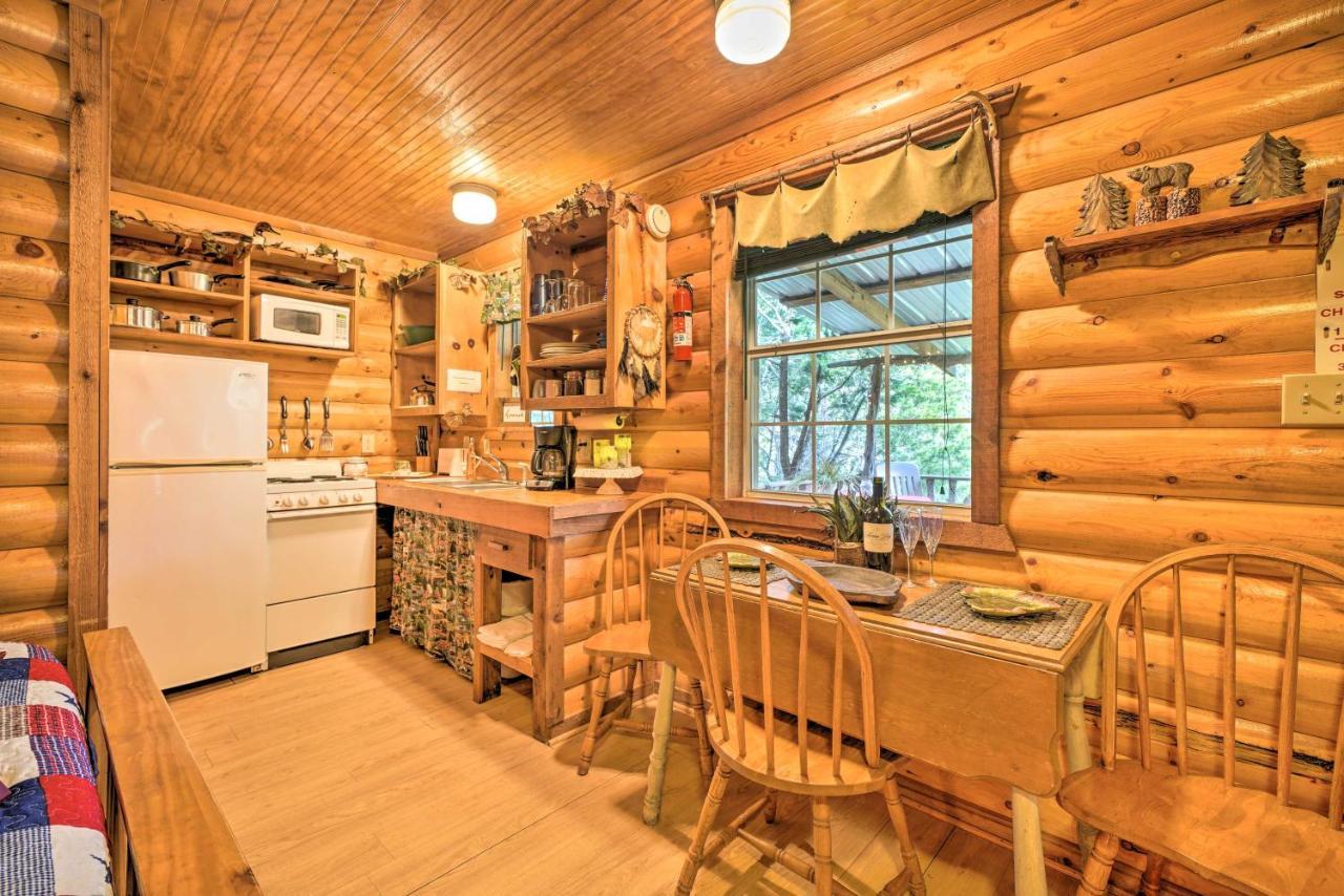 Cozy Davis Cabin With Deck - Nestled By Honey Creek! Екстериор снимка