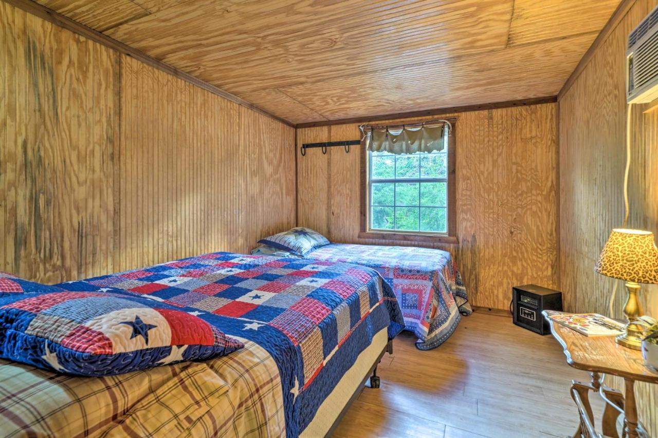 Cozy Davis Cabin With Deck - Nestled By Honey Creek! Екстериор снимка